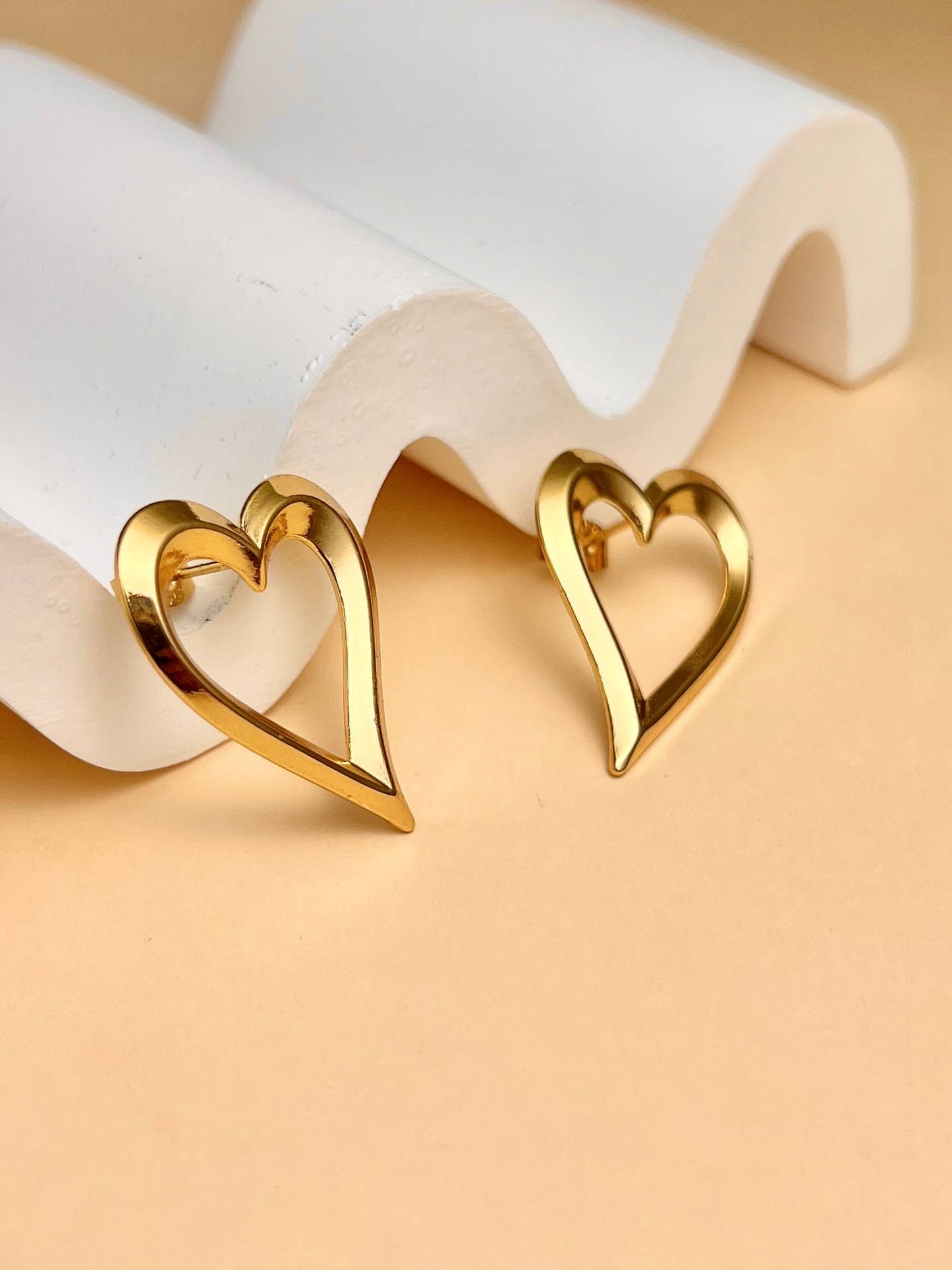 Roestvrijstalen Hartvormige Oorbellen Elegant Design|BeautivaBoutique