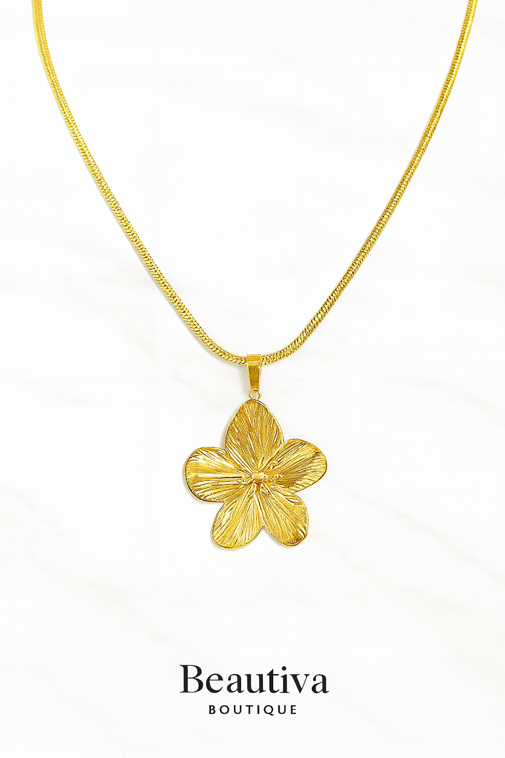 RVS Ketting, Gouden Bloem van Elegantie| Beautiva Boutique
