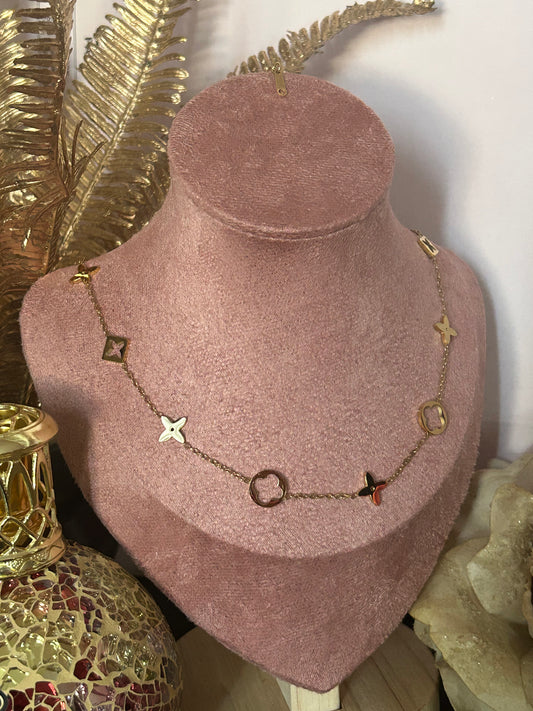 Vergulde Roestvrijstalen Design Ketting met Bloem- en Stermotieven|Beautiva Boutique