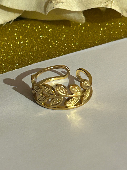 18K Vergulde RVS Ring, Bladmotief Design| Beautiva Boutique