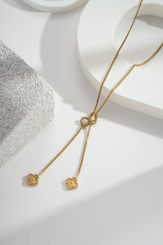 Gouden Dubbele Bloem ketting Fijn Elegantie Verfijnd inRoestvrij staal |Beautiva Boutique