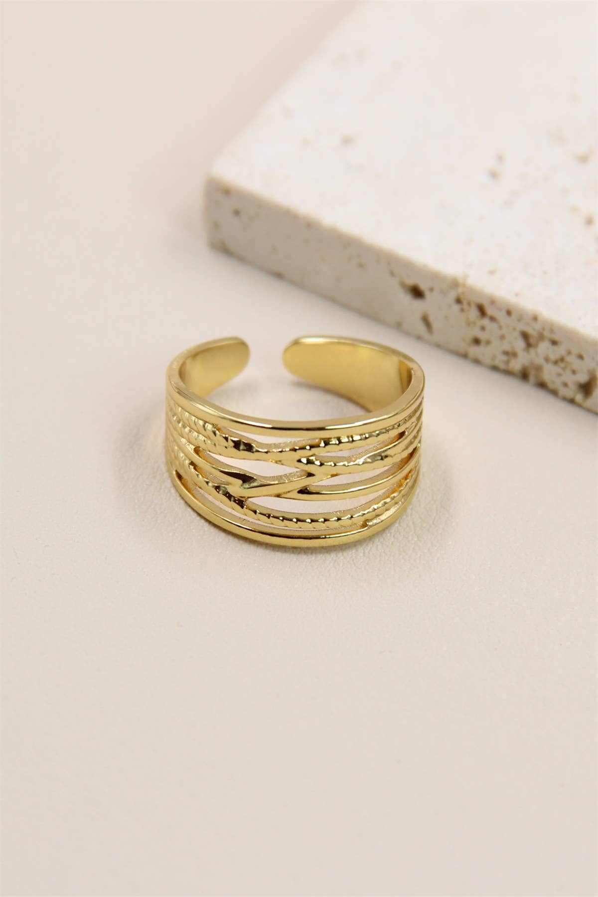 Verstelbare Ring Geometrisch Ontwerp In Roestvrij Staal: Verguld |Beautiva Boutique