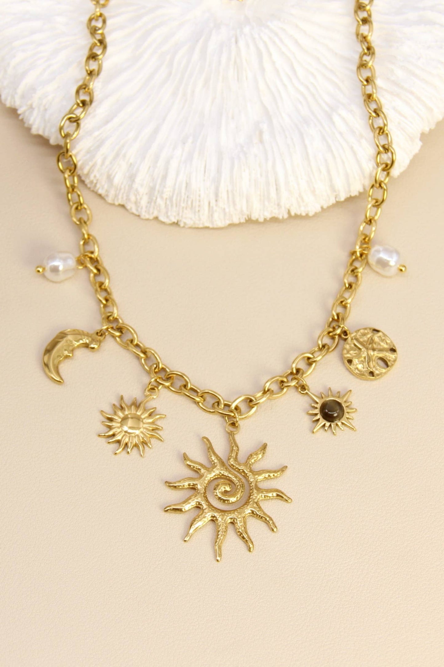 Zonne- en Sterrenketting – Hemelse Charms & Parels: Verguld |Beautiva Boutique