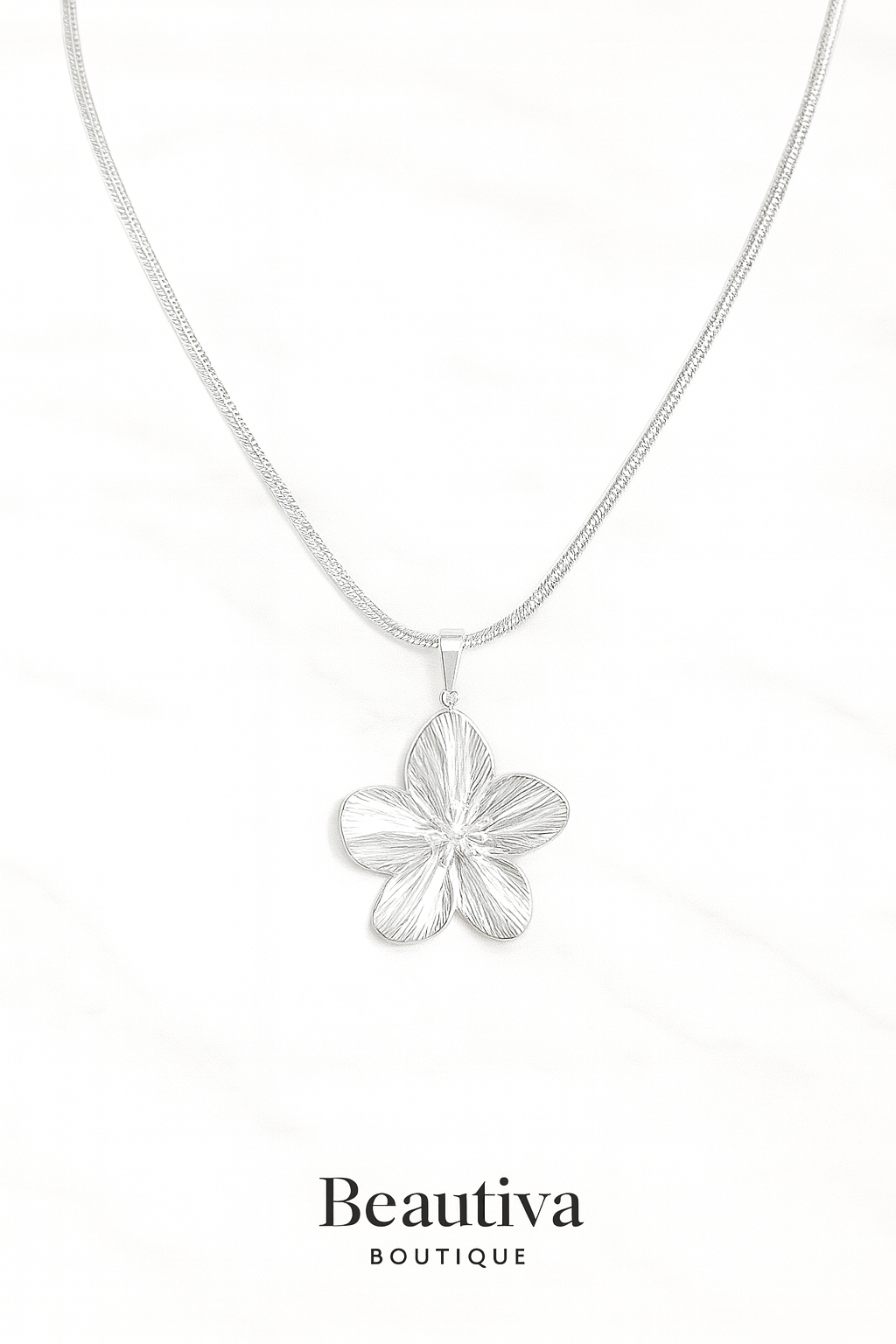 RVS Ketitng, necklace Zilveren Bloem van Elegantie | Beautiva Boutique