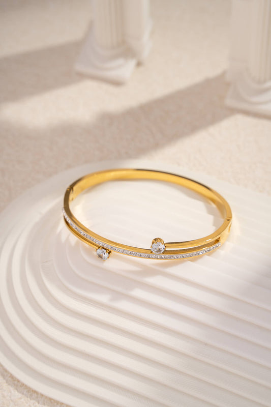 Gouden Slavenarmband met Kristallijne Glans – Roestvrij Staal|Beautiva Boutique