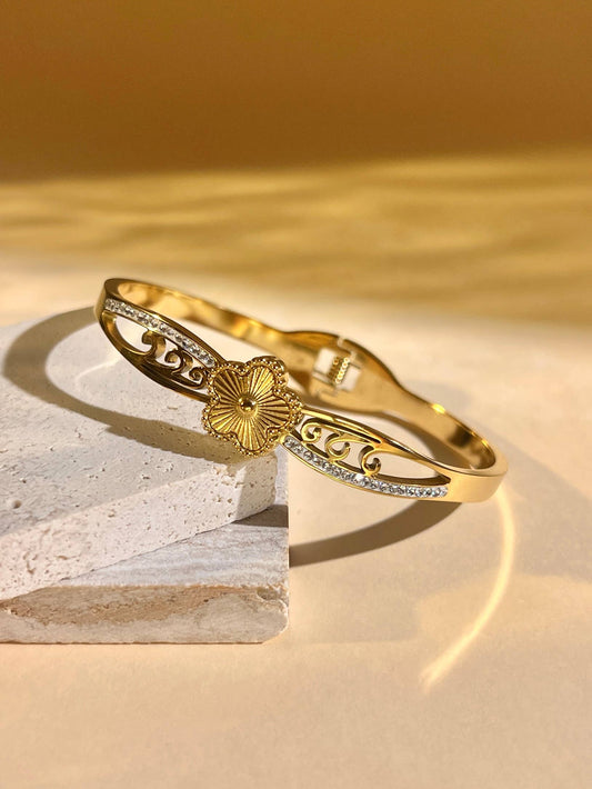 Jonc armband met keizerlijk bloemmotief in staal |Beautiva Boutique