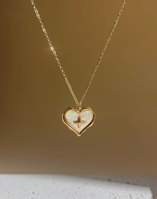 Roestvrijstalen Ketting met Elegante Parelmoeren Hart| Beautiva Boutique