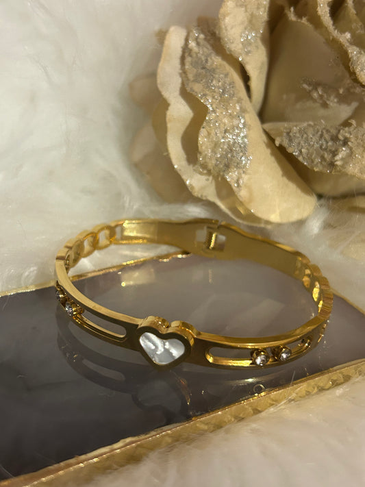 Hartvormige schuifarmband met strass Roestvrij staal: Geelgoud|Beautiva Boutique