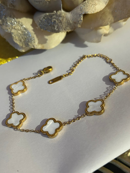 18K Vergulde RVS Armband White Clover Elegance| Beautiva Boutique