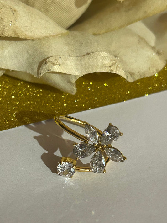 18K Vergulde RVS Ring, Bloemdesign met Sprankelende Zirconia|Beautiva Boutique