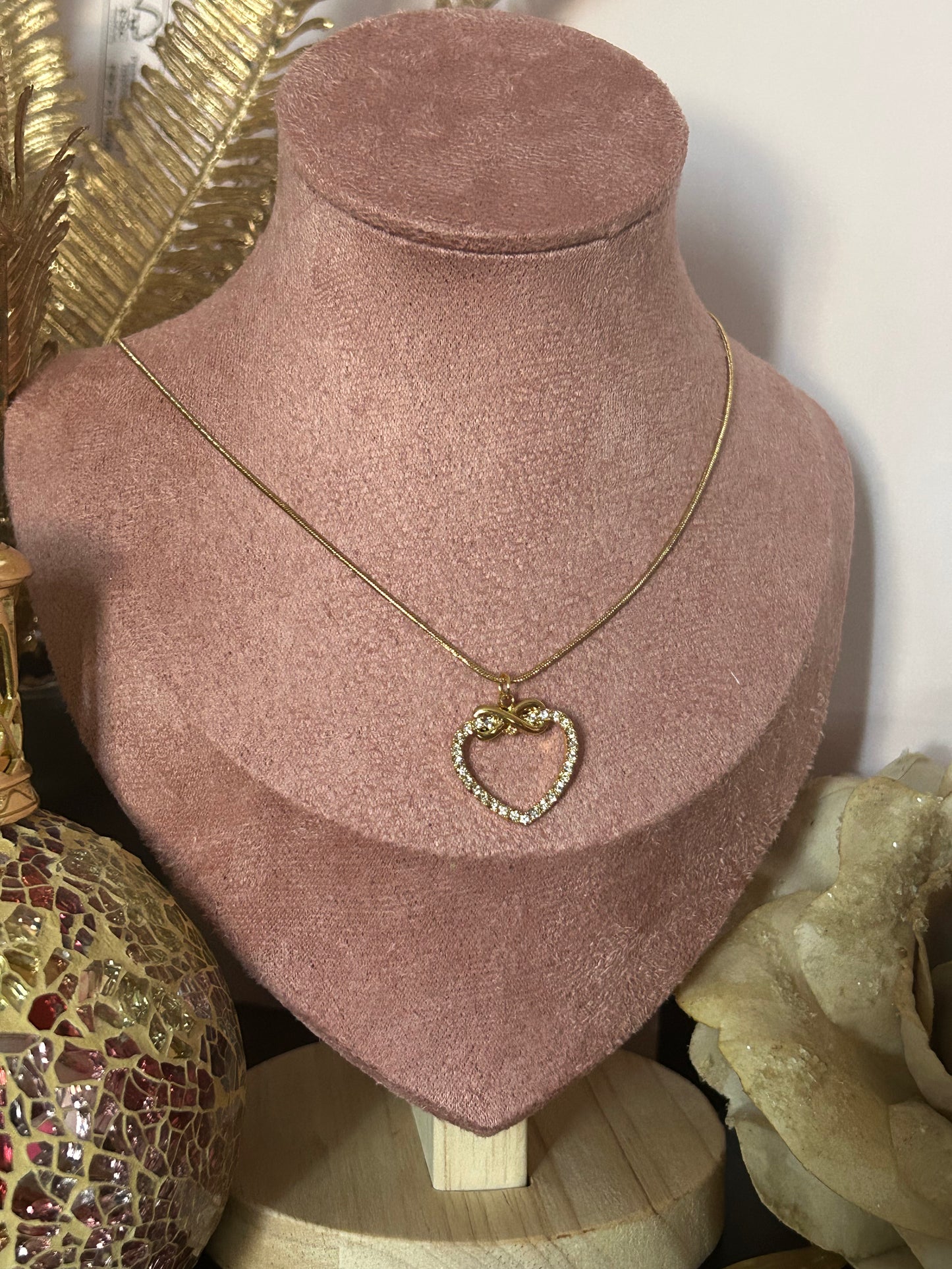 Oneindige hartketting van roestvrij staal met fonkelende strass-steentjes |Beautiva Boutique