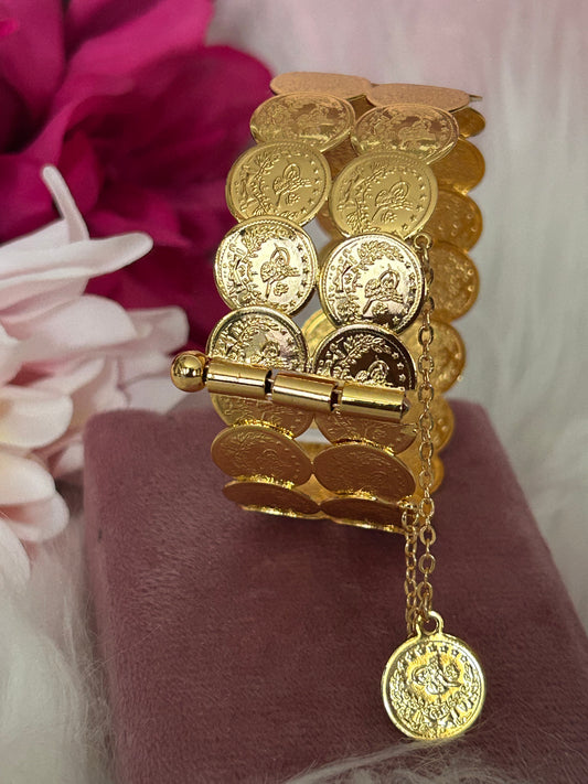 Luxe 21K Goudkleurige Turkse Munten Armband, Verguld RVS Design| Beautiva Boutique