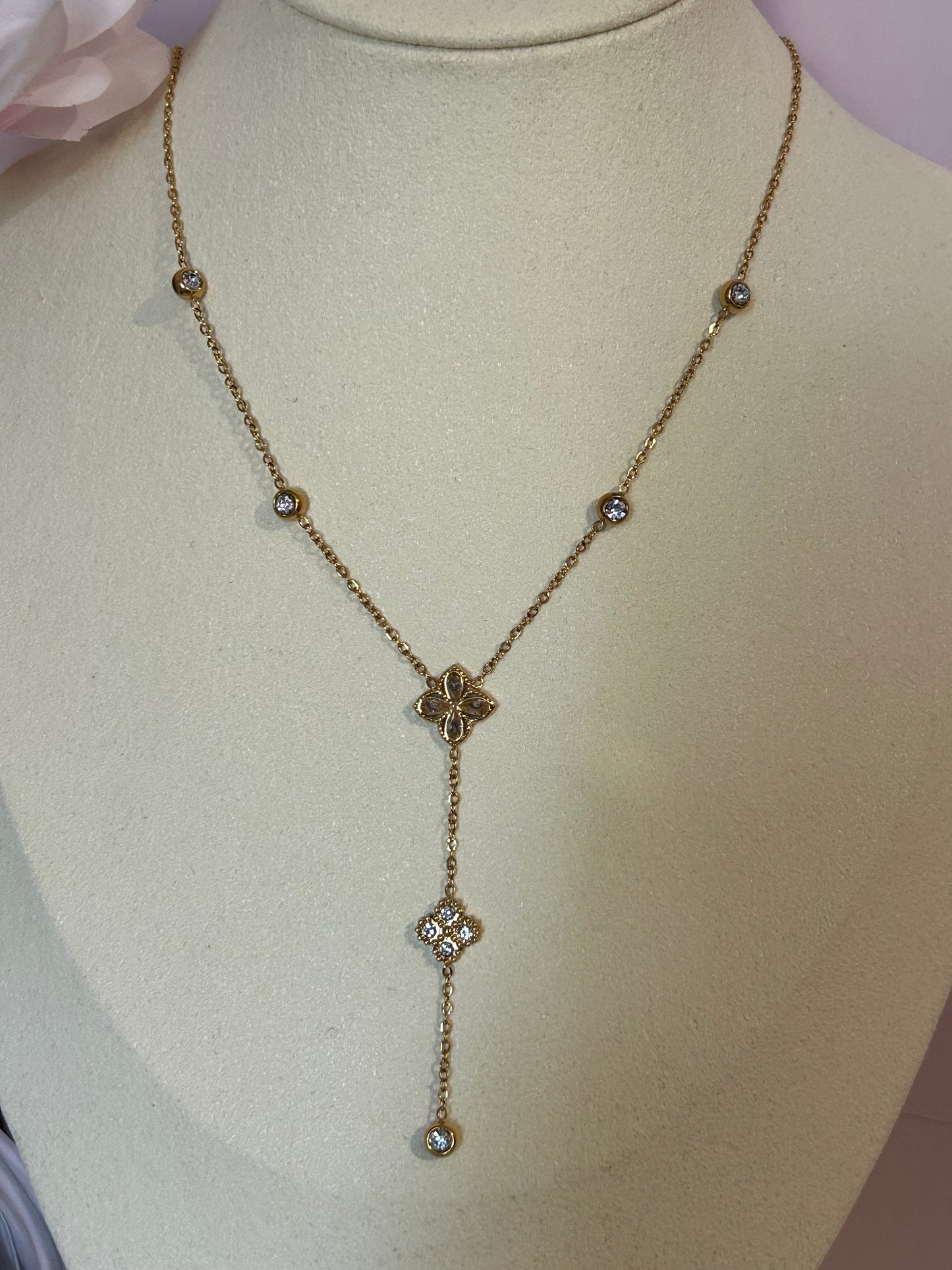 Roestvrijstalen Y Ketting Klaver versierd met kristal Elegantie goud | Beautiva Boutique