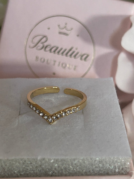 chique V ring met ingezette strass steentjes Roestvrijstaal Verguld |Beautiva Boutique