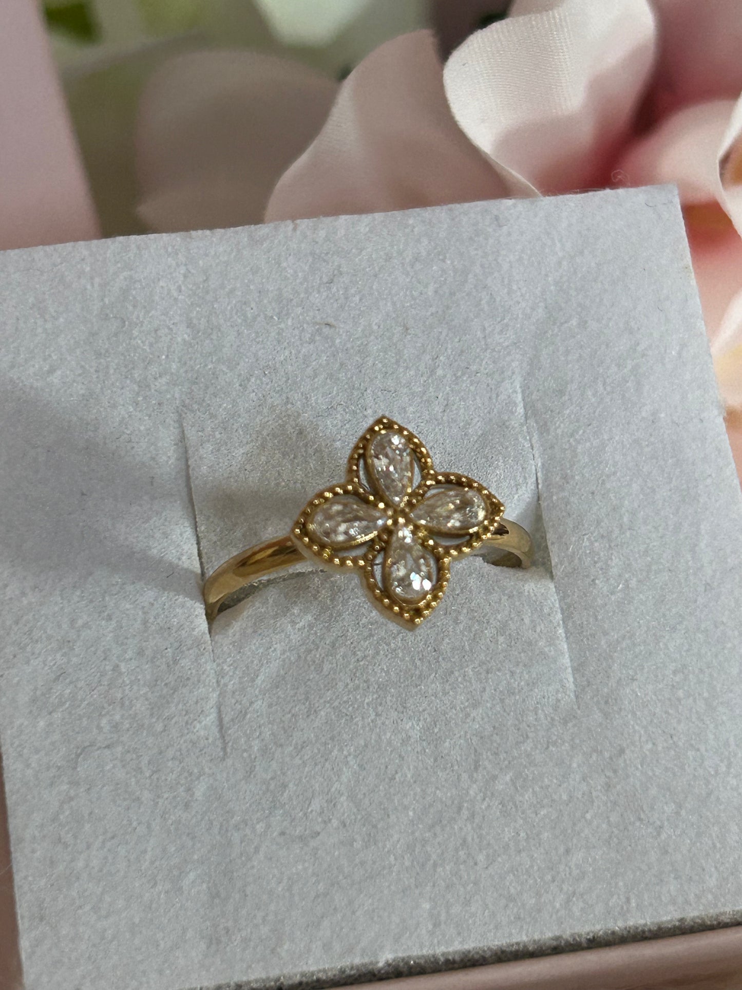 Klaver Ring Roestvrijstaal 14K verguld |Beautiva Boutique