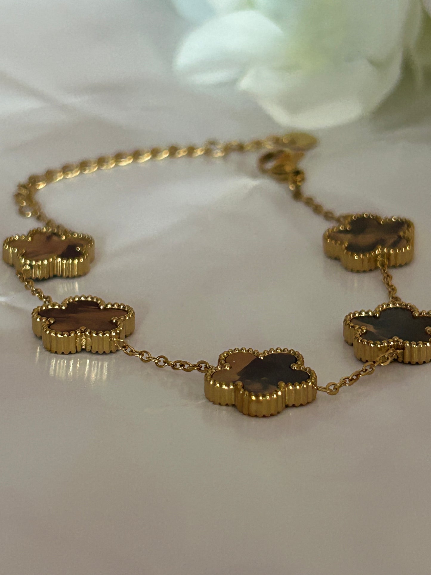 Roestvrijstalen 14 Karaats Vergulde Klaver Armband bruin |Beautiva Boutique