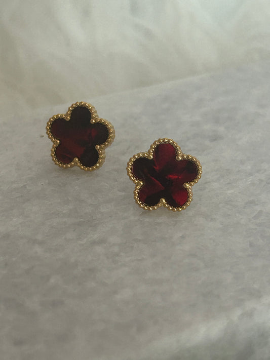 Klaver Oorbellen van roestvrijstaal 14 Karaats Verguld kleur BORDEAUX|Beautiva Boutique