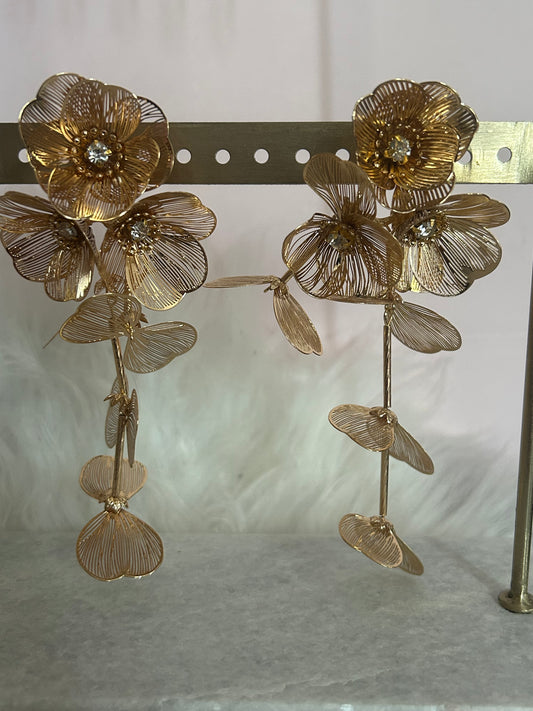 Goud en Ziverkleurige Grote Bloem Oorbellen| Beautiva Boutique