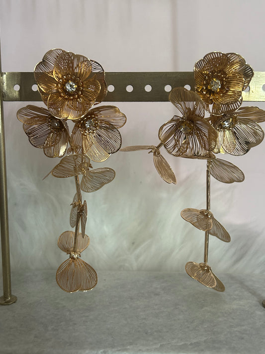 Goud en Ziverkleurige Grote Bloem Oorbellen| Beautiva Boutique