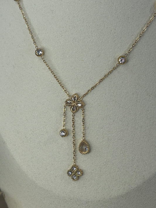 Elegante Roestvrijstalen ketting klaverhanger lichtkristallen |Beautiva Boutique