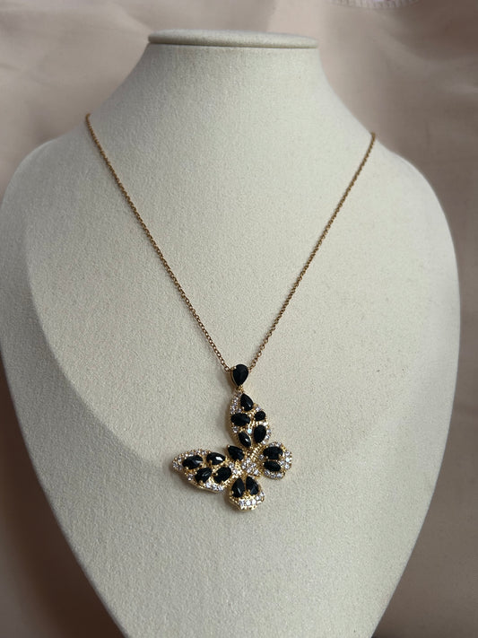 Tijdloze vlinderketting van roestvrij staal met kristal: Zwart|Beautiva Boutique