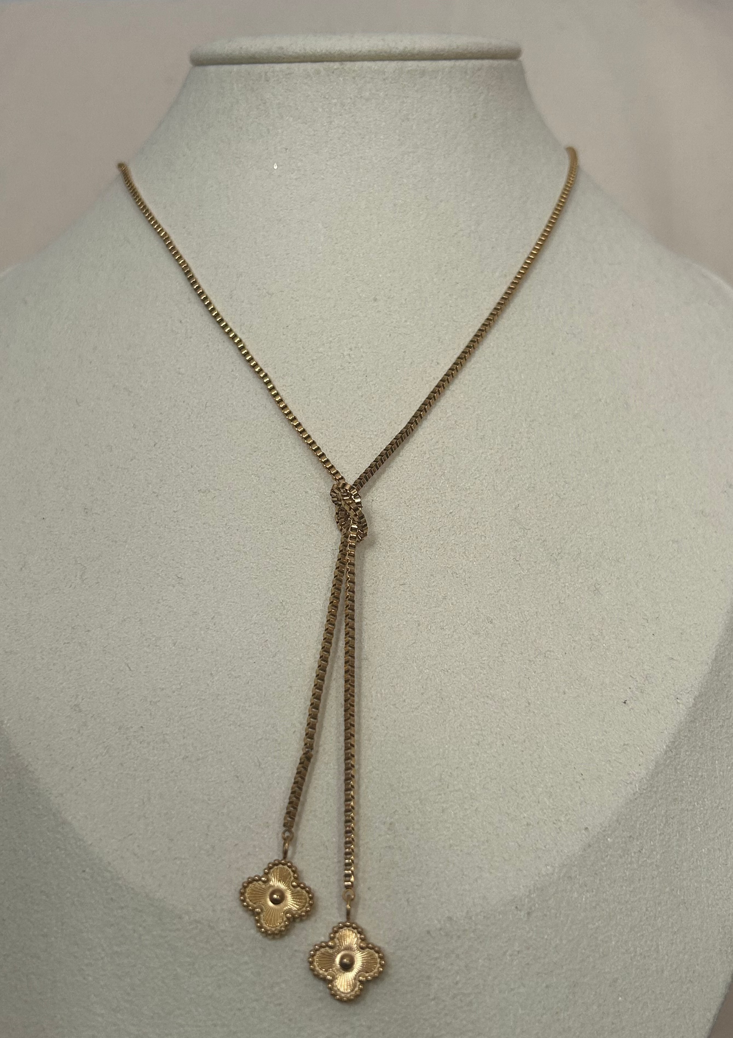 Gouden Dubbele Bloem ketting Fijn Elegantie Verfijnd inRoestvrij staal |Beautiva Boutique