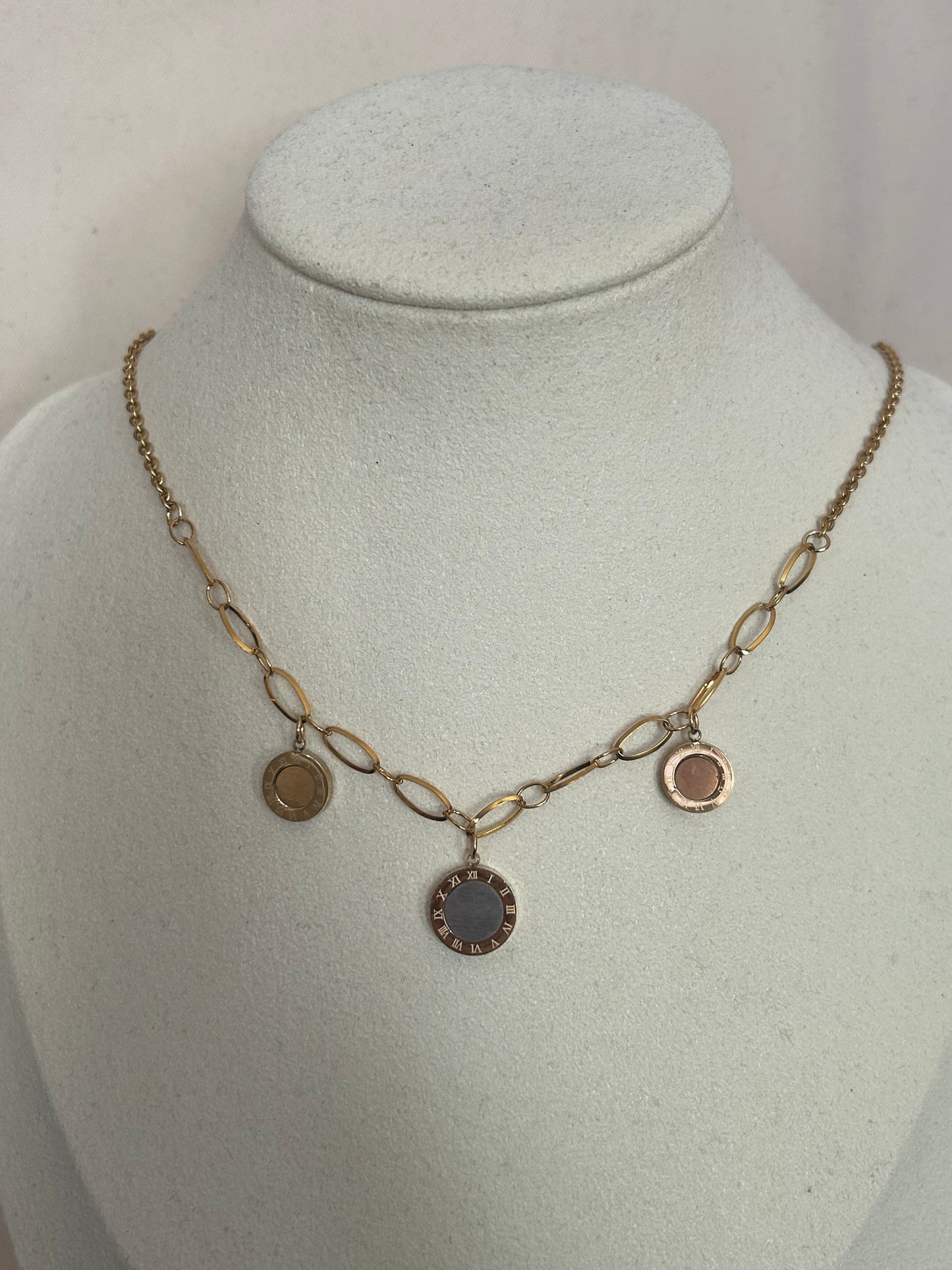 Brede Roestvrijstalen ketting met ronde bedels en Romeinse cijfers|Beautiva Boutique