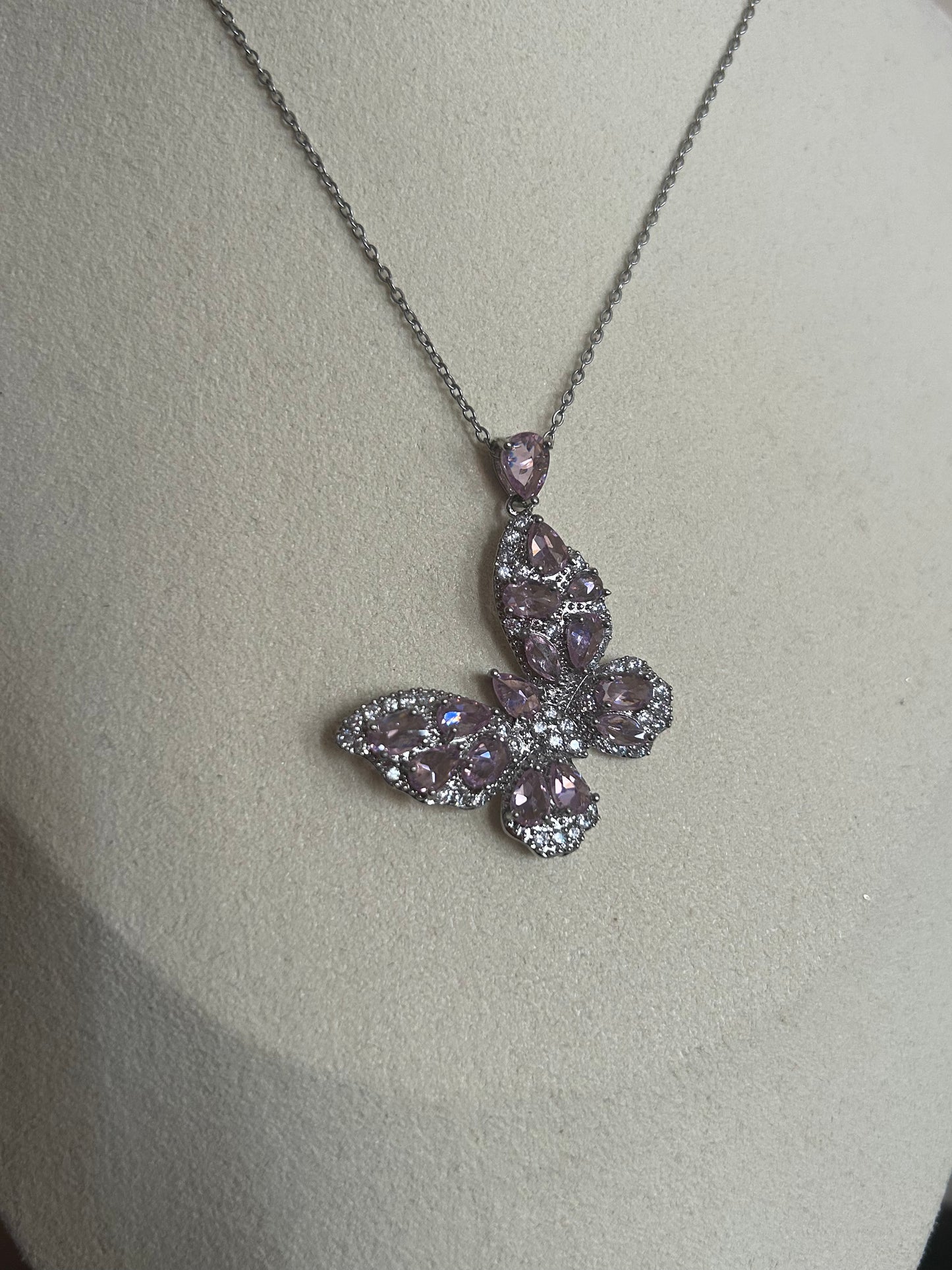 Tijdloze Roestvrijstalen Vlinderketting zilver\Roze|Beautiva Boutique