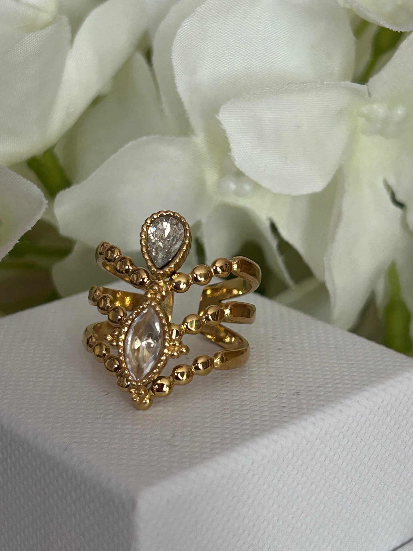 roestvrijstalen Traan Ring verguld staal met parelmoer en strassstenen: |Beautiva Boutique