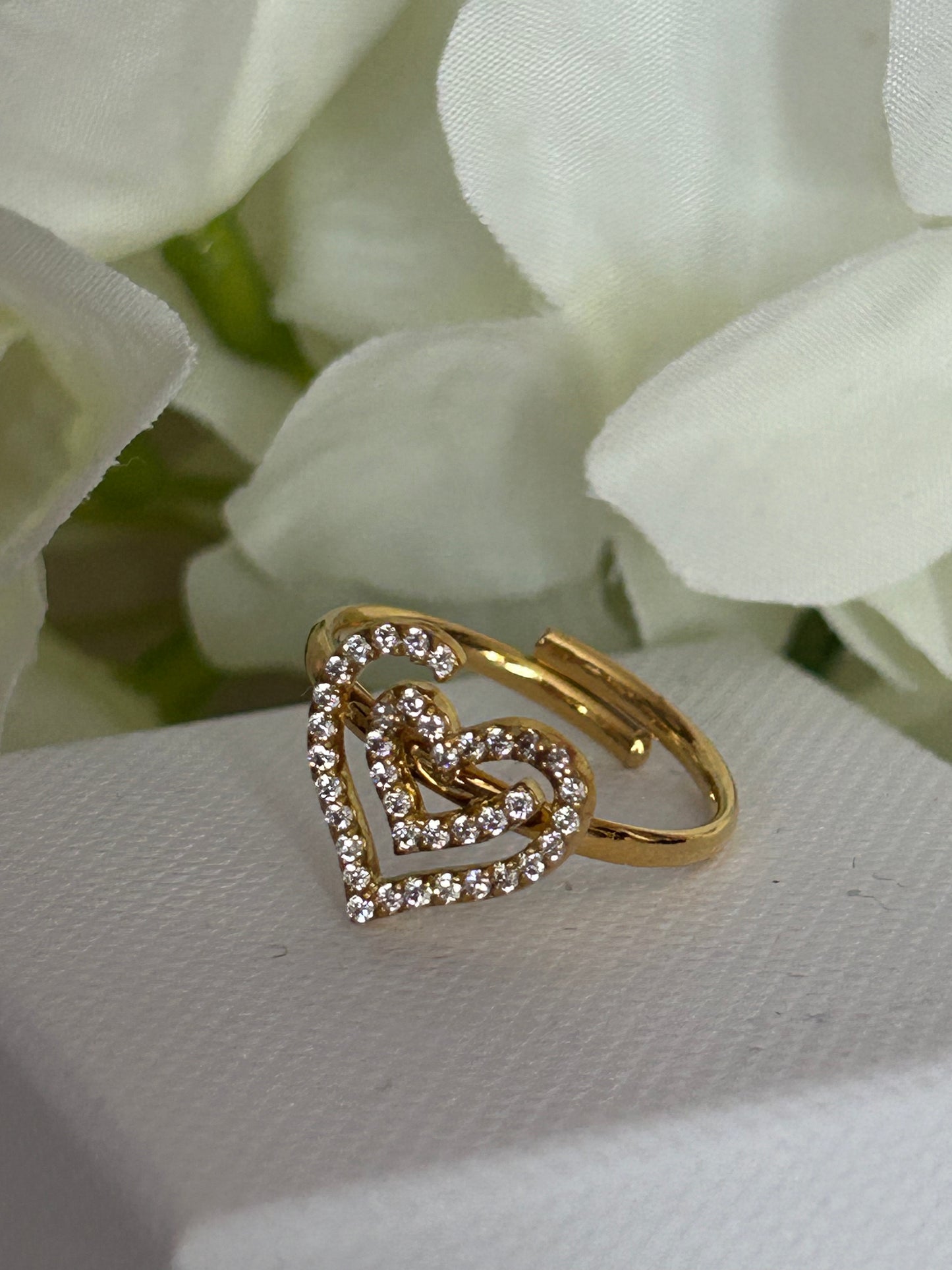 Verstelbare Roestvrijstalen Ring met Hart Versierd met Kristal: Geelgoud|Beautiva Boutique