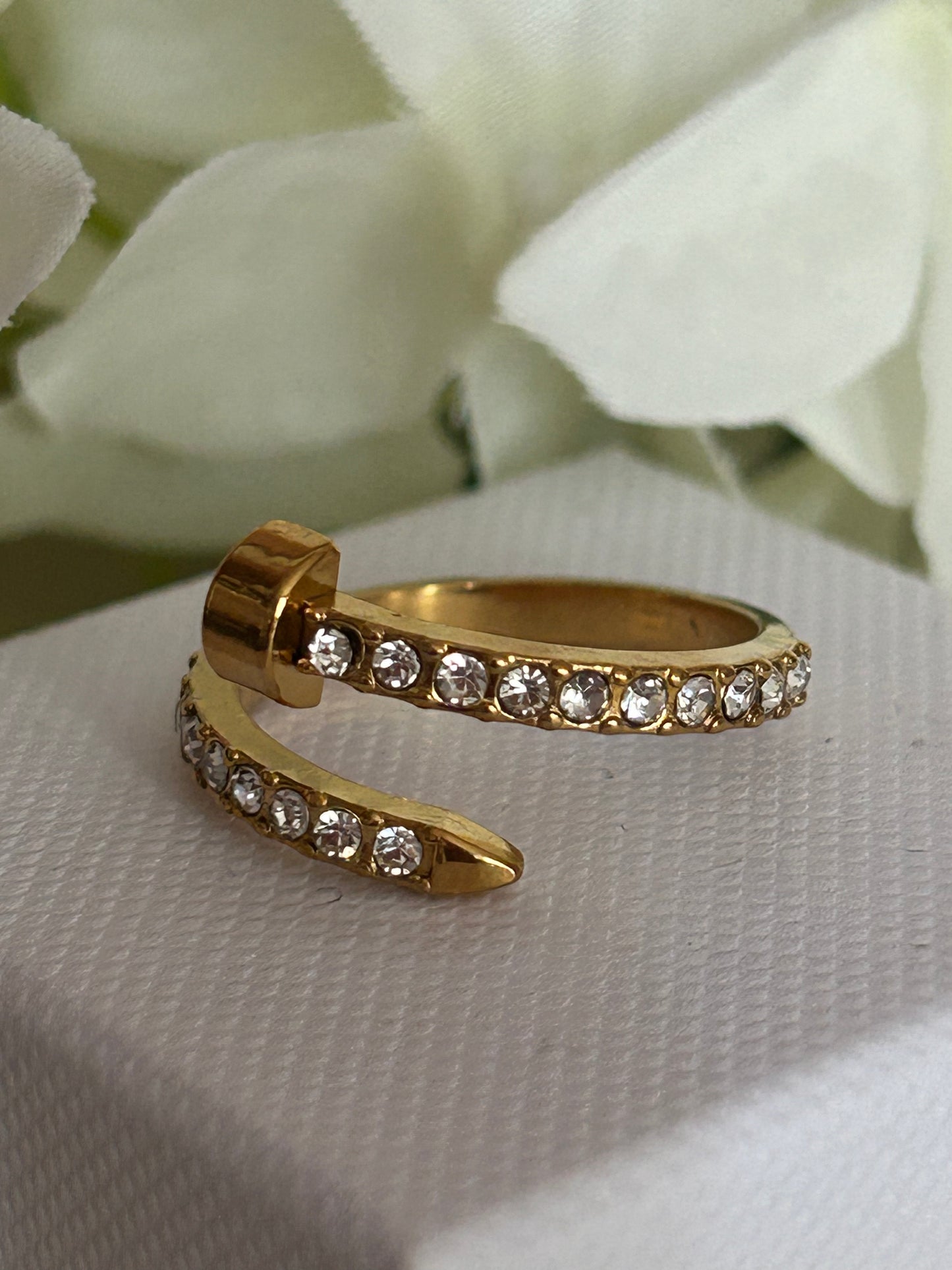 Spijkerring bezet met stenen, kostbare glans, staal: |Beautiva Boutique
