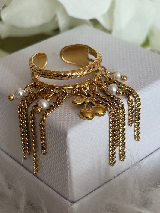 Verstelbare roestvrijstalen ring met kers en kettinkje | Beautiva Boutique