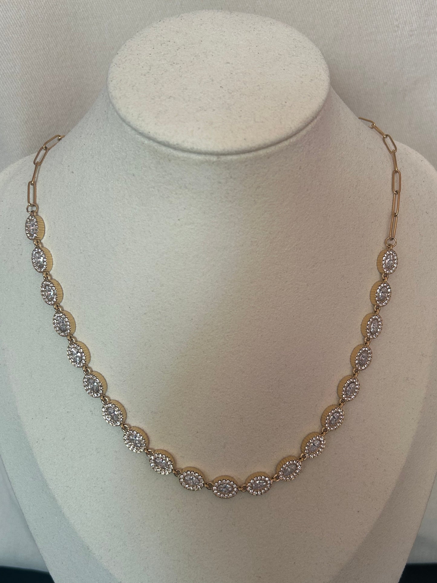 Strassketting van roestvrij staal – tijdloze glans: Verguld |Beautiva Boutique