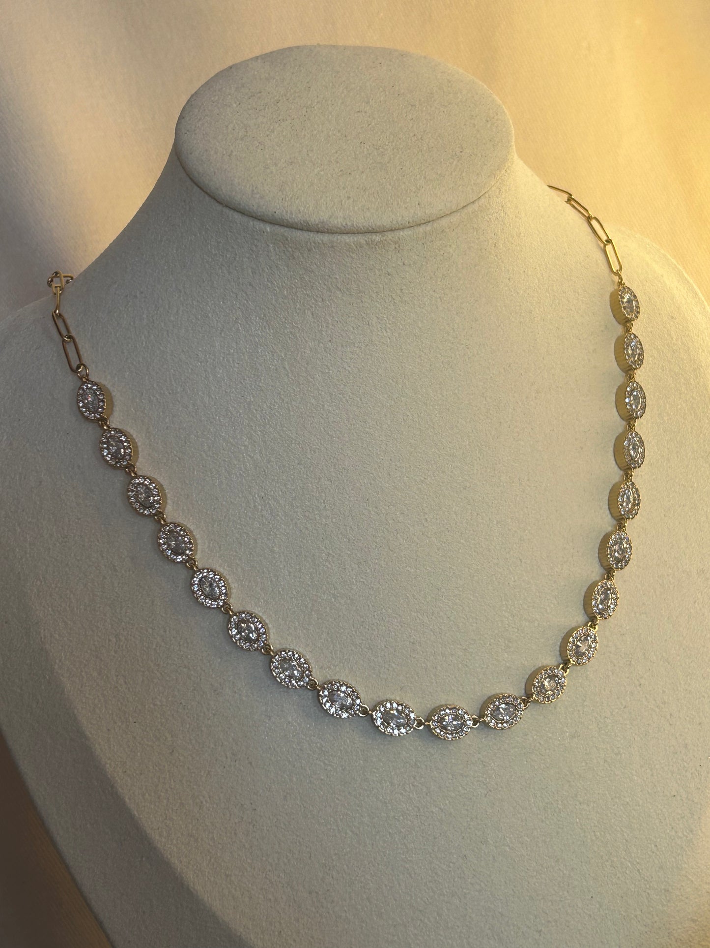 Strassketting van roestvrij staal – tijdloze glans: Verguld |Beautiva Boutique