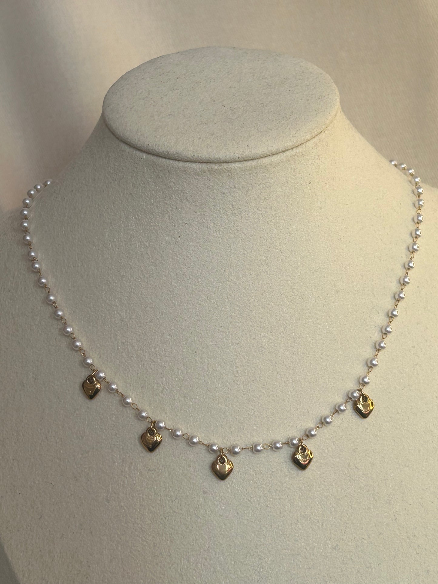 Ketting parels & gouden harten – roestvrij staal |Beautiva Boutique