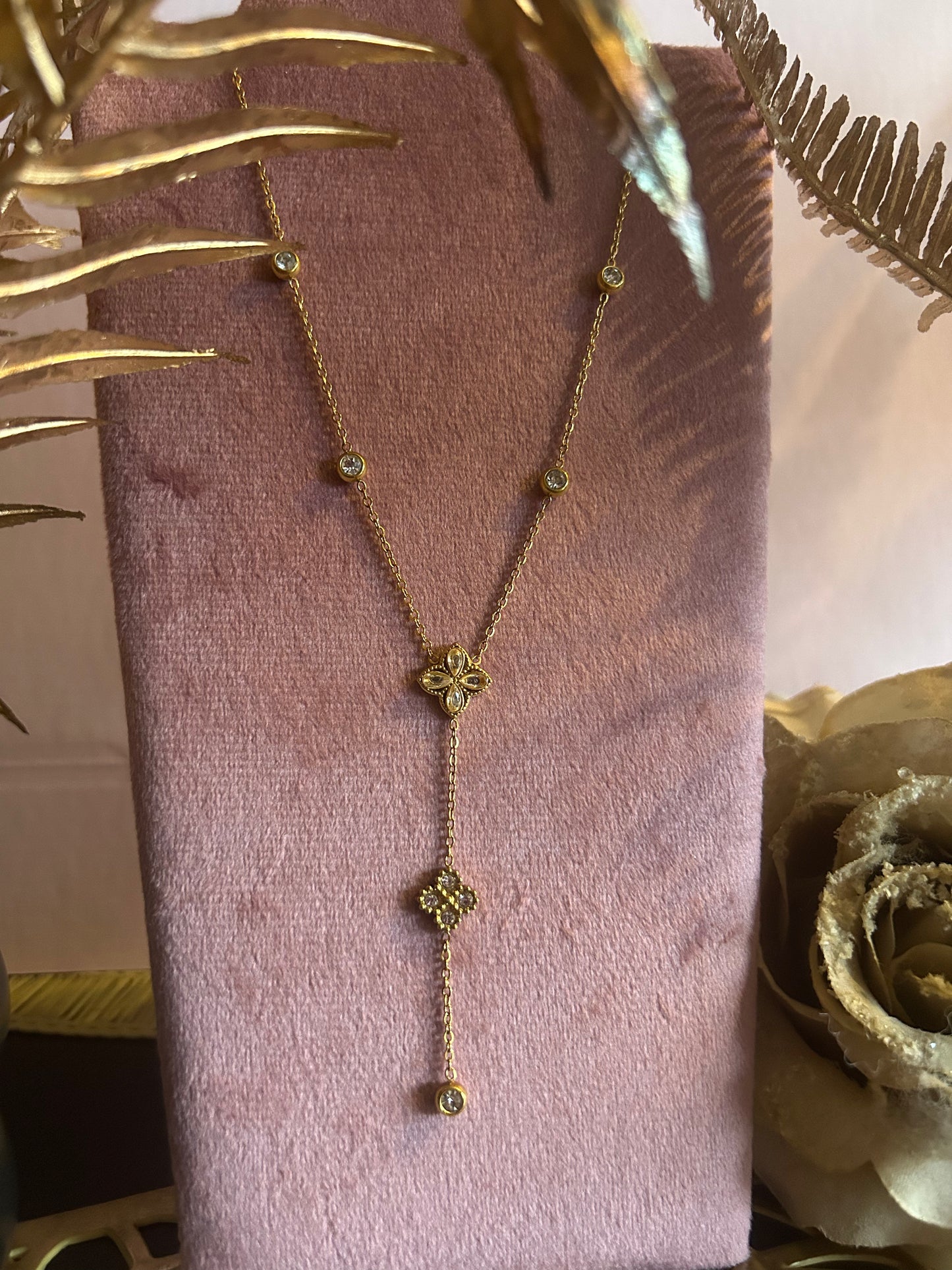 Roestvrijstalen Y Ketting Klaver versierd met kristal Elegantie goud | Beautiva Boutique