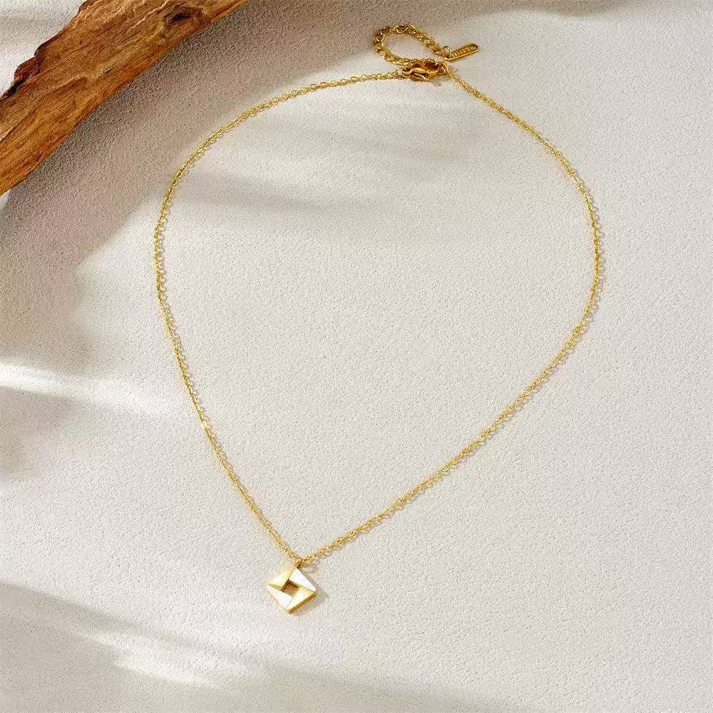 Roestvrijstalen ketting met vierkante hanger van parelmoer|Beautiva Boutique