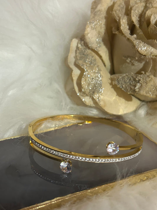 Gouden Slavenarmband met Kristallijne Glans – Roestvrij Staal|Beautiva Boutique