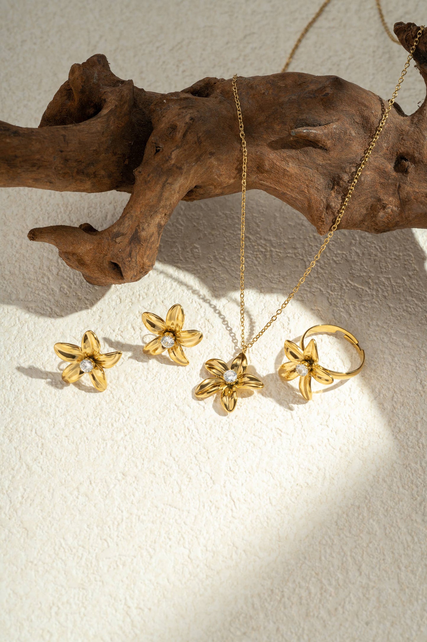 Roestvrij Stalen Bloemen Ketting Ring Oorbellen Kristal sieraden set |Beautiva Boutique