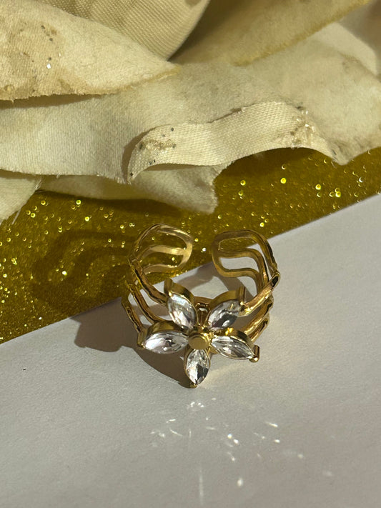 Moderne Glans Roestvrij Staal Kristallen Bloem Ring: Verguld |Beautiva Boutique