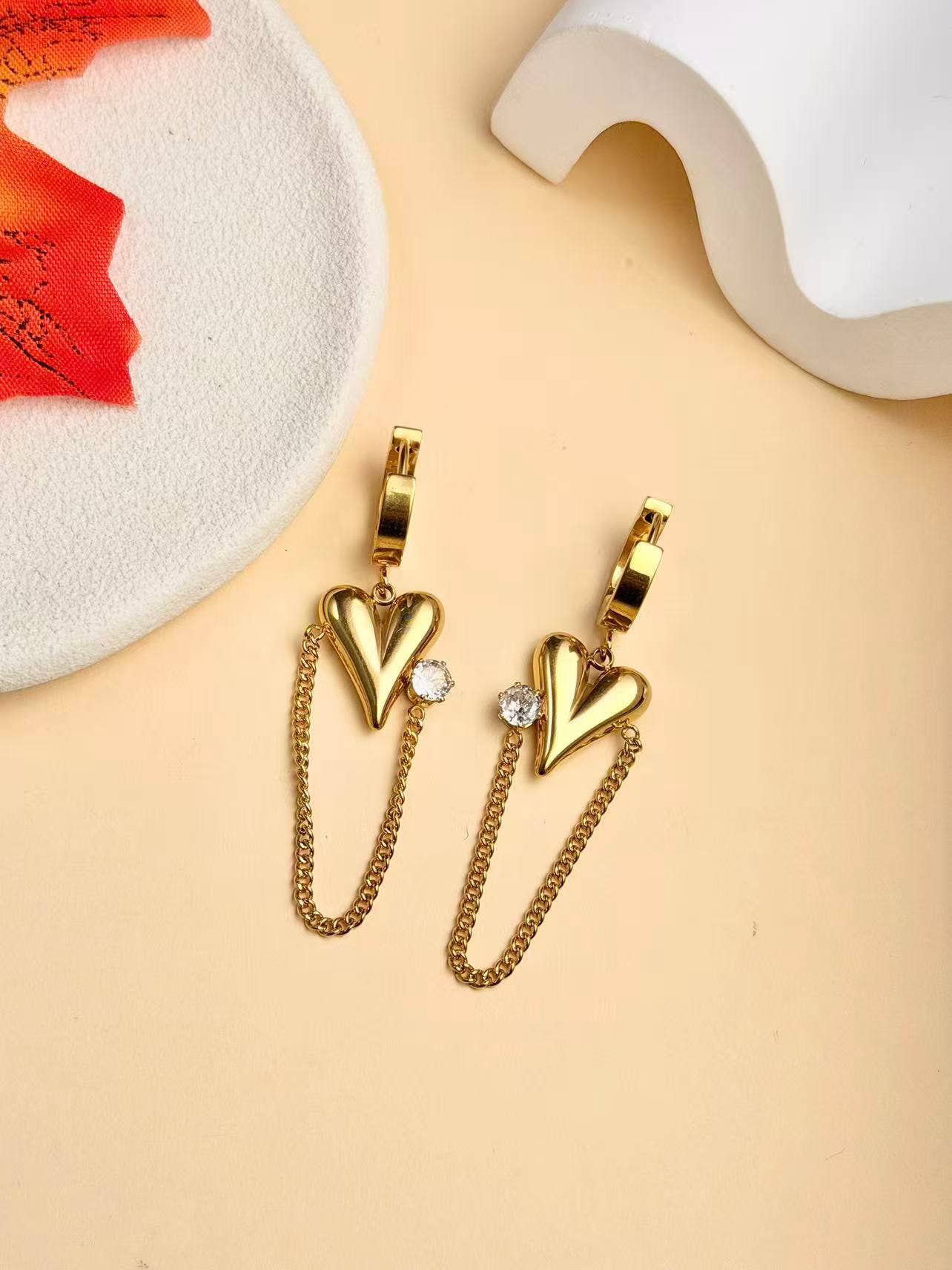 Roestvrij stalen sieraden set ketting en bijpassende oorbellen met strass steentje | Beautiva Boutique