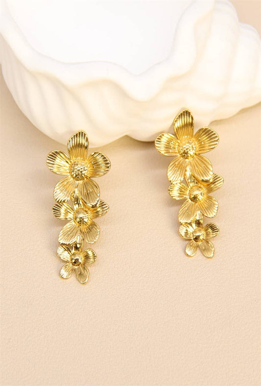 Drievoudige Bloem Oorbellen van Roestvrij Staal: Verguld |Beautiva Boutique