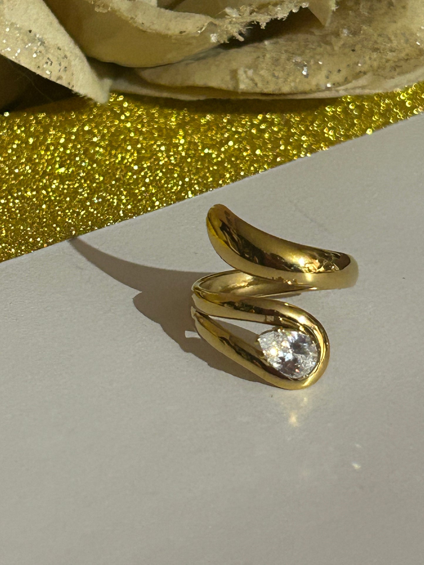 Moderne verstelbare ring van roestvrij staal met kristal|Beauitva Boutique