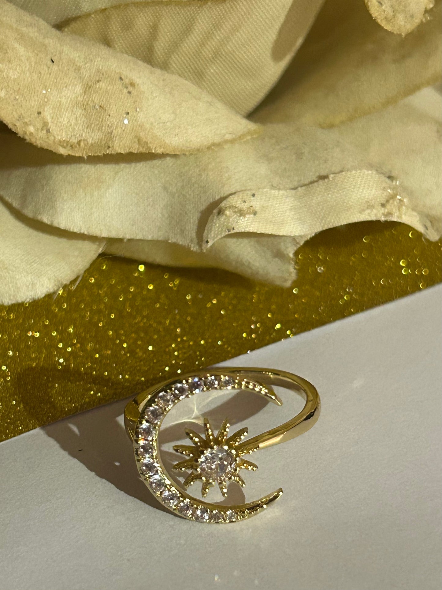 Luxe 18K vergulde RVS Ring, Moon & Star Design| Beautiva Boutique